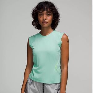 Lululemon Cap Sleeve Hiking Tank Top (size 8)